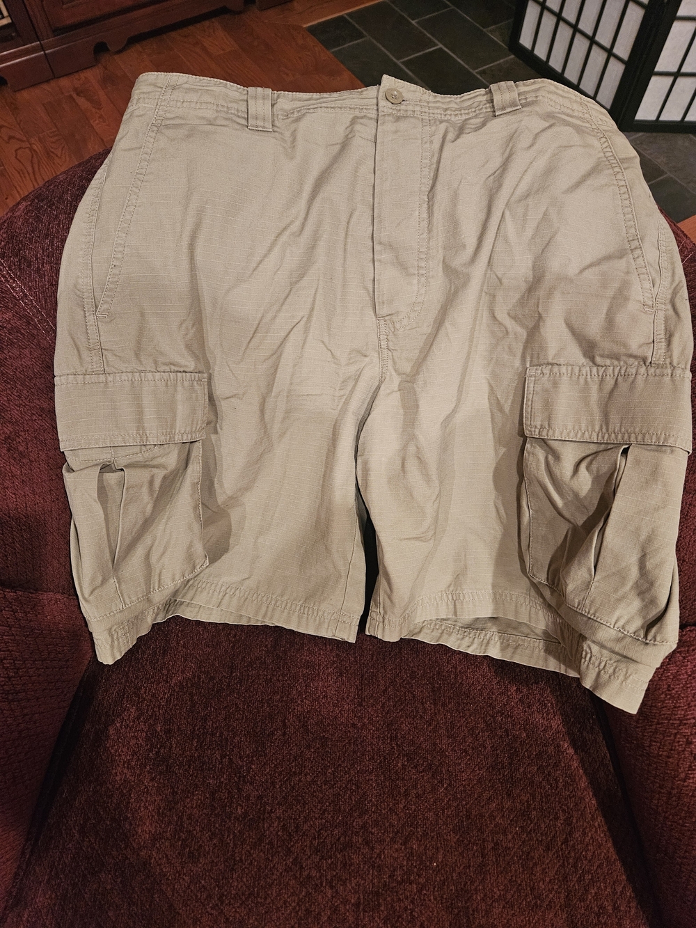 J. Crew Men's Cargo Shorts - Light Khaki Preowned